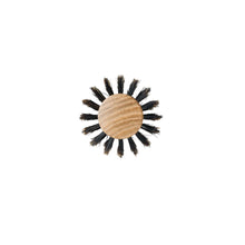 Carica l&#39;immagine nel visualizzatore di Gallery, Spazzola in Legno di Frassino cilindrica
